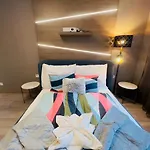 Karzo Lu 201 Freegarage * Βουδαπέστη
